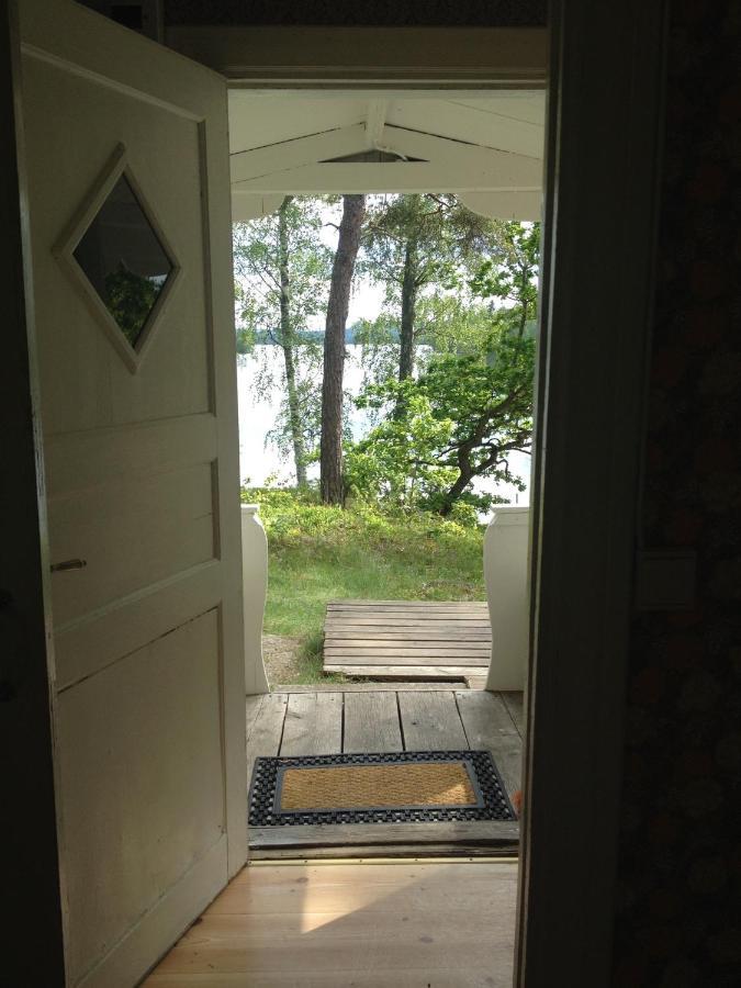 Sjoestuga Vid Bunn Graenna - Uddastugan Exterior photo