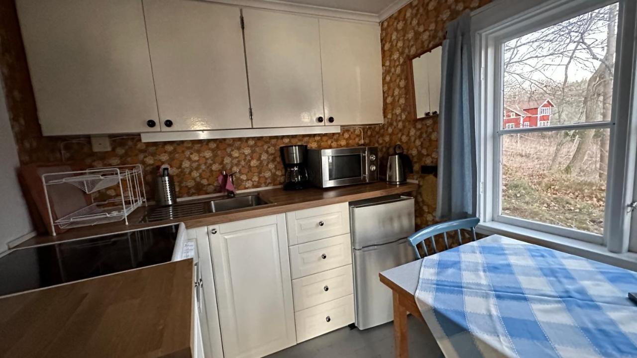 Sjoestuga Vid Bunn Graenna - Uddastugan Exterior photo